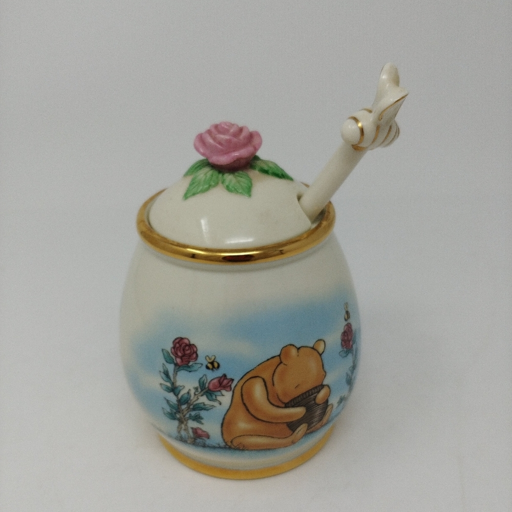 Lenox Classic Pooh Honey Pot